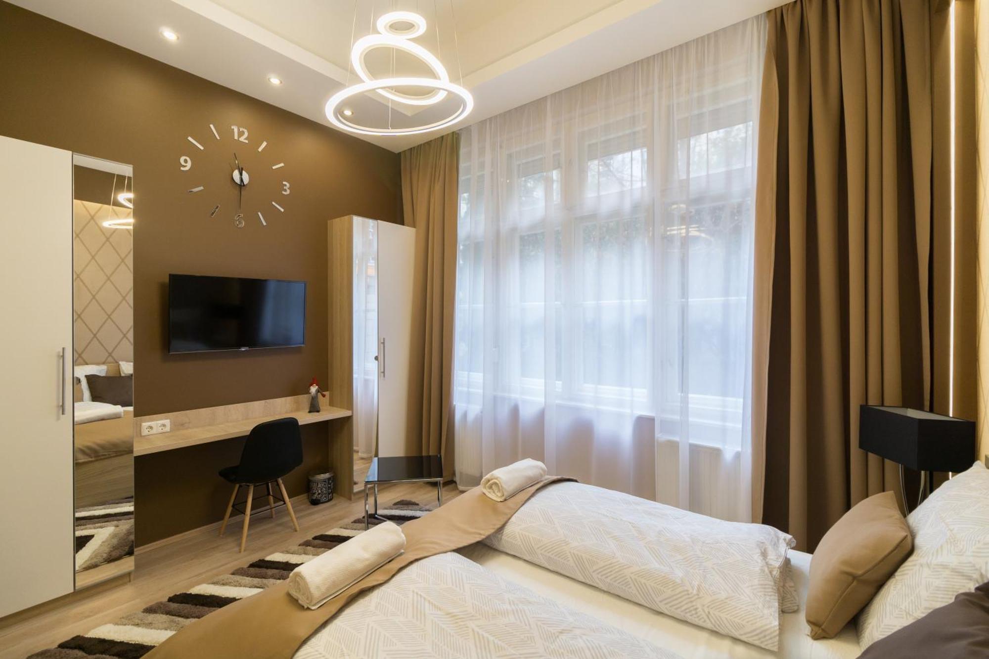 Exlcusive & City Central Located Suite By Prestige Homes Budapest Exterior photo